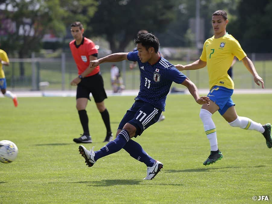 日本サッカー協会さんのインスタグラム写真 - (日本サッカー協会Instagram)「【📸Match Photos】U-22日本代表は15日(土)、第47回トゥーロン国際大会2019の決勝でU-22ブラジル代表と対戦し、1-1で90分間を終えた中でPK戦の末に惜しくも敗れ、今大会は準優勝で幕を閉じました。 ・ GK 1 #オビパウエルオビンナ (Cap.) DF 5 #大南拓磨 DF 15 #岡崎慎 DF 22 #田中駿汰 MF 4 #田中碧 MF 6 #長沼洋一 MF 17 #高宇洋 MF 19 #舩木翔 → HT 14 #相馬勇紀 FW 9 #小川航基 → 81' 10 #神谷優太 FW 11 #旗手怜央 FW 13 #岩崎悠人 → 66' 8 #三笘薫 ・ #daihyo #jfa」6月16日 14時36分 - japanfootballassociation