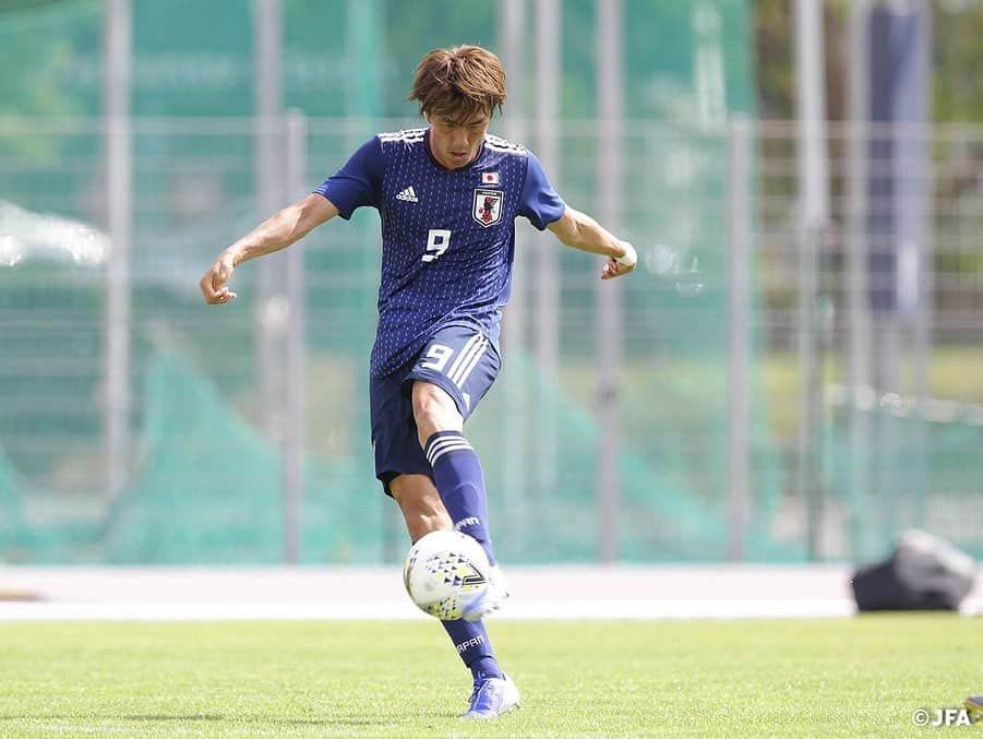 日本サッカー協会さんのインスタグラム写真 - (日本サッカー協会Instagram)「【📸Match Photos】U-22日本代表は15日(土)、第47回トゥーロン国際大会2019の決勝でU-22ブラジル代表と対戦し、1-1で90分間を終えた中でPK戦の末に惜しくも敗れ、今大会は準優勝で幕を閉じました。 ・ GK 1 #オビパウエルオビンナ (Cap.) DF 5 #大南拓磨 DF 15 #岡崎慎 DF 22 #田中駿汰 MF 4 #田中碧 MF 6 #長沼洋一 MF 17 #高宇洋 MF 19 #舩木翔 → HT 14 #相馬勇紀 FW 9 #小川航基 → 81' 10 #神谷優太 FW 11 #旗手怜央 FW 13 #岩崎悠人 → 66' 8 #三笘薫 ・ #daihyo #jfa」6月16日 14時36分 - japanfootballassociation