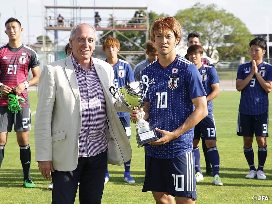 日本サッカー協会さんのインスタグラム写真 - (日本サッカー協会Instagram)「【📸Match Photos】U-22日本代表は15日(土)、第47回トゥーロン国際大会2019の決勝でU-22ブラジル代表と対戦し、1-1で90分間を終えた中でPK戦の末に惜しくも敗れ、今大会は準優勝で幕を閉じました。 ・ GK 1 #オビパウエルオビンナ (Cap.) DF 5 #大南拓磨 DF 15 #岡崎慎 DF 22 #田中駿汰 MF 4 #田中碧 MF 6 #長沼洋一 MF 17 #高宇洋 MF 19 #舩木翔 → HT 14 #相馬勇紀 FW 9 #小川航基 → 81' 10 #神谷優太 FW 11 #旗手怜央 FW 13 #岩崎悠人 → 66' 8 #三笘薫 ・ #daihyo #jfa」6月16日 14時36分 - japanfootballassociation