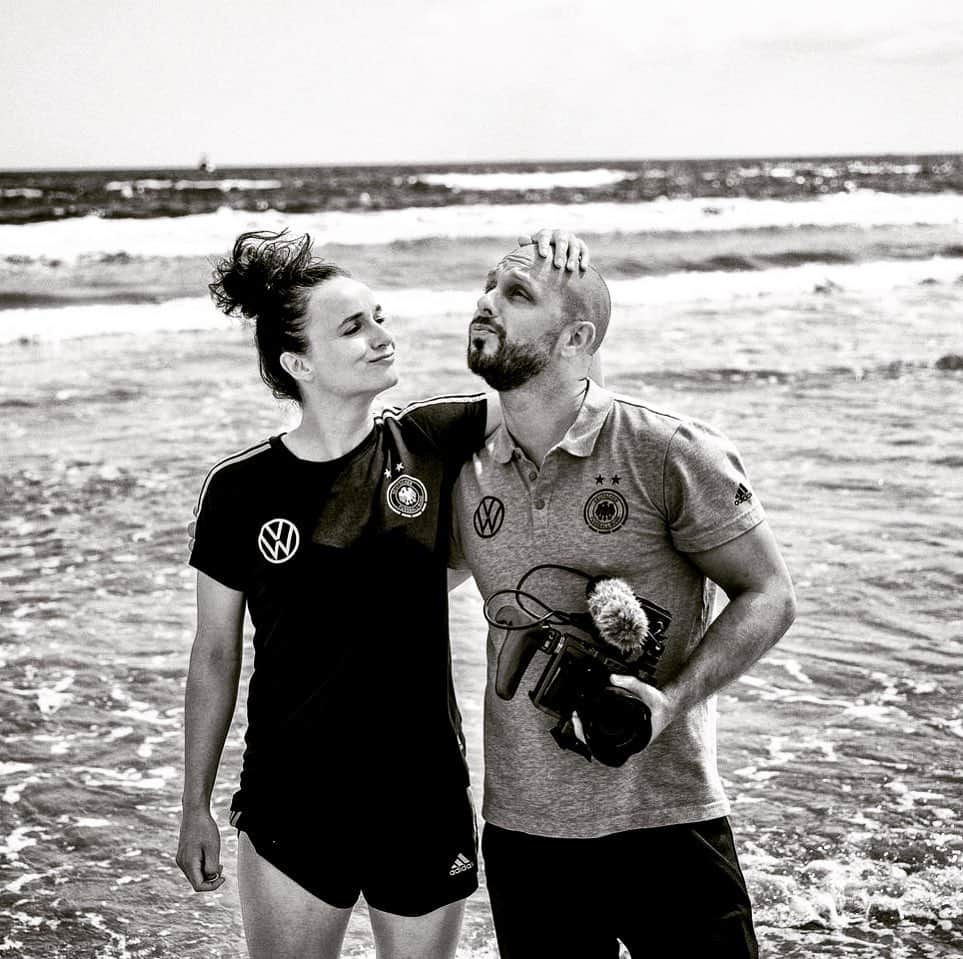 Lina Magullのインスタグラム：「Me and THE man with a bald head 👨🏼‍🦲#petitpaul WIR #imteam #allezmaximal #germany」