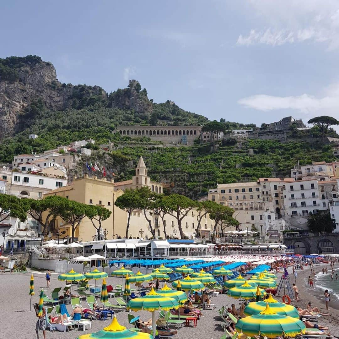 シモン・ミニョレさんのインスタグラム写真 - (シモン・ミニョレInstagram)「📍🌍 Amalfi & Ravello #holiday 🇮🇹📸🏛🏫⛪」6月17日 2時08分 - 22mignolet22