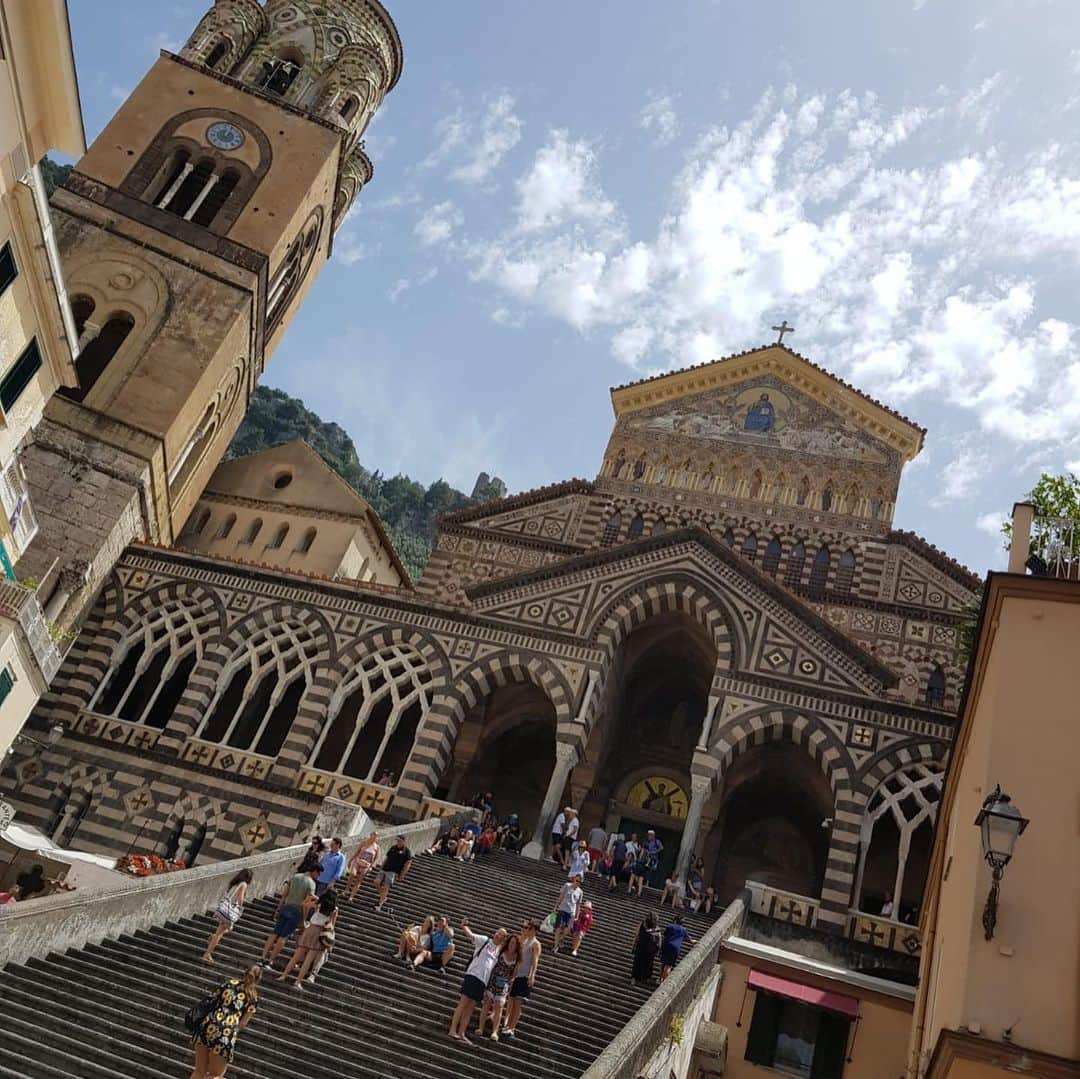 シモン・ミニョレさんのインスタグラム写真 - (シモン・ミニョレInstagram)「📍🌍 Amalfi & Ravello #holiday 🇮🇹📸🏛🏫⛪」6月17日 2時08分 - 22mignolet22