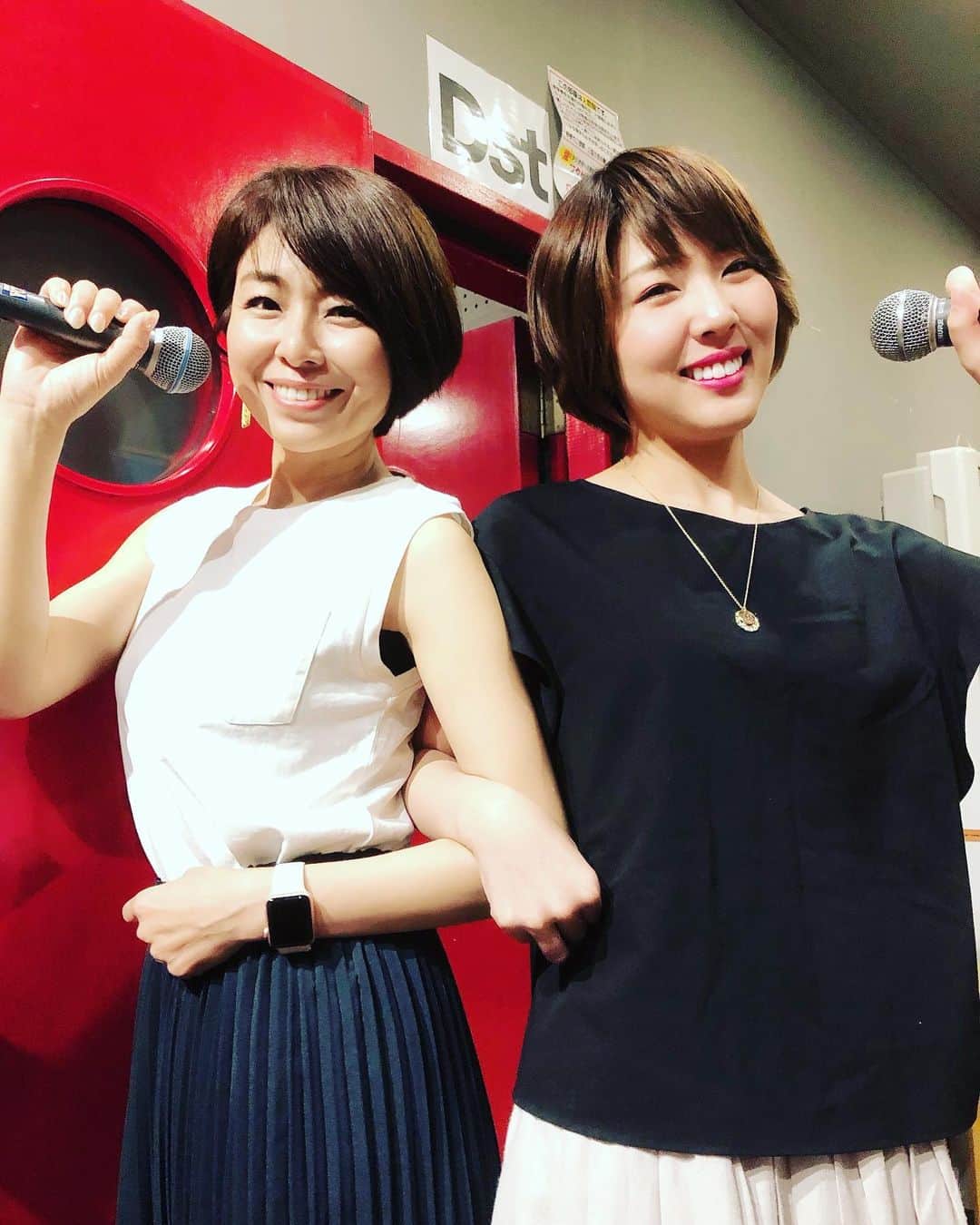 のインスタグラム：「ライブに向けてリハスタート❣️ 今回は、はじめての企みも…✨ ★チケットご予約受付中★  福岡8/2(金)Birthday Live@ Live&Bar HanaHusa  S席完売となりました✨ ありがとうございます😊 [A席］ 空きあります❣️ ご予約完了のお客様からの席順となります✨ ご予約完了のお客様には、更に楽しいお知らせがあります🧡  お早目のご予約おススメです‼️ 待ってま〜す✨  ご予約はこちら↓ （問）HanaHusa：092-292-8077  Mail：hanahusa@icoms.jp #真璃子 #live #福岡  @ayuna_piano_official  @hanahusa_live_syouwakayo」