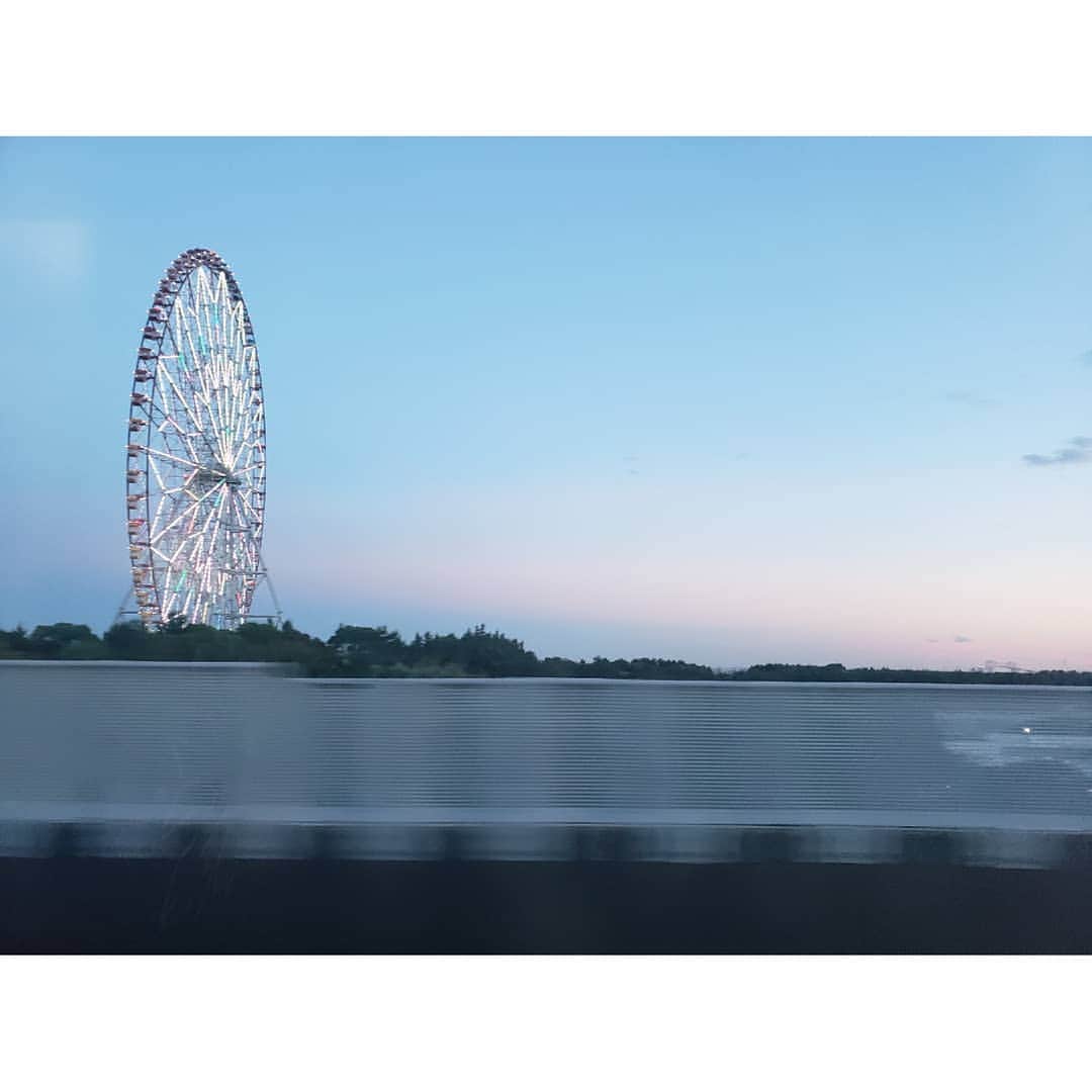 信國太志のインスタグラム：「電車サーフィン take a train to surf」
