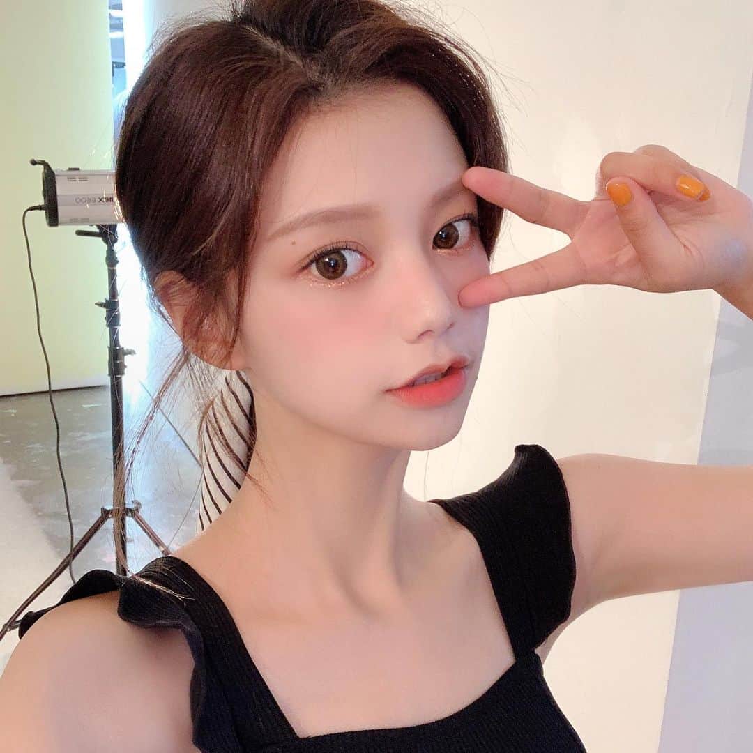 Chuuのインスタグラム：「수영복 준비는 모두 츄에서⛱✨#chuuseoul」