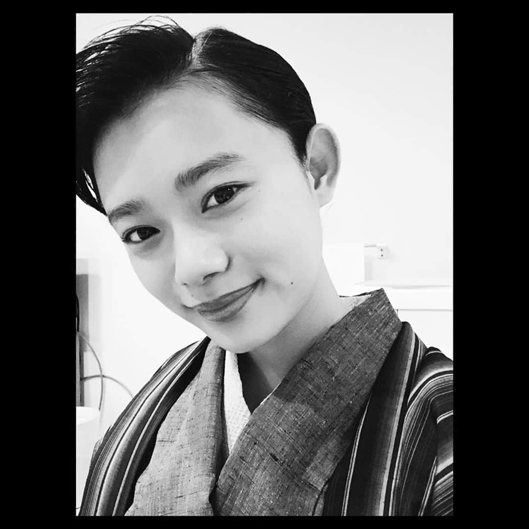 杉咲花のインスタグラム：「大河ドラマいだてん、是非ご覧ください。 NHKにて今夜20時より放送です。🏃‍♂️」