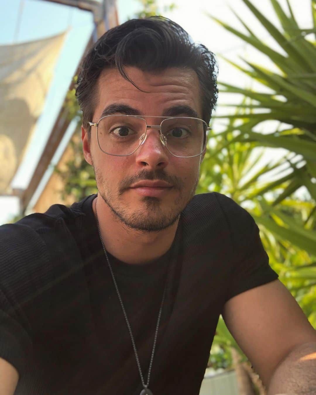 Berk Atanのインスタグラム：「🤓」