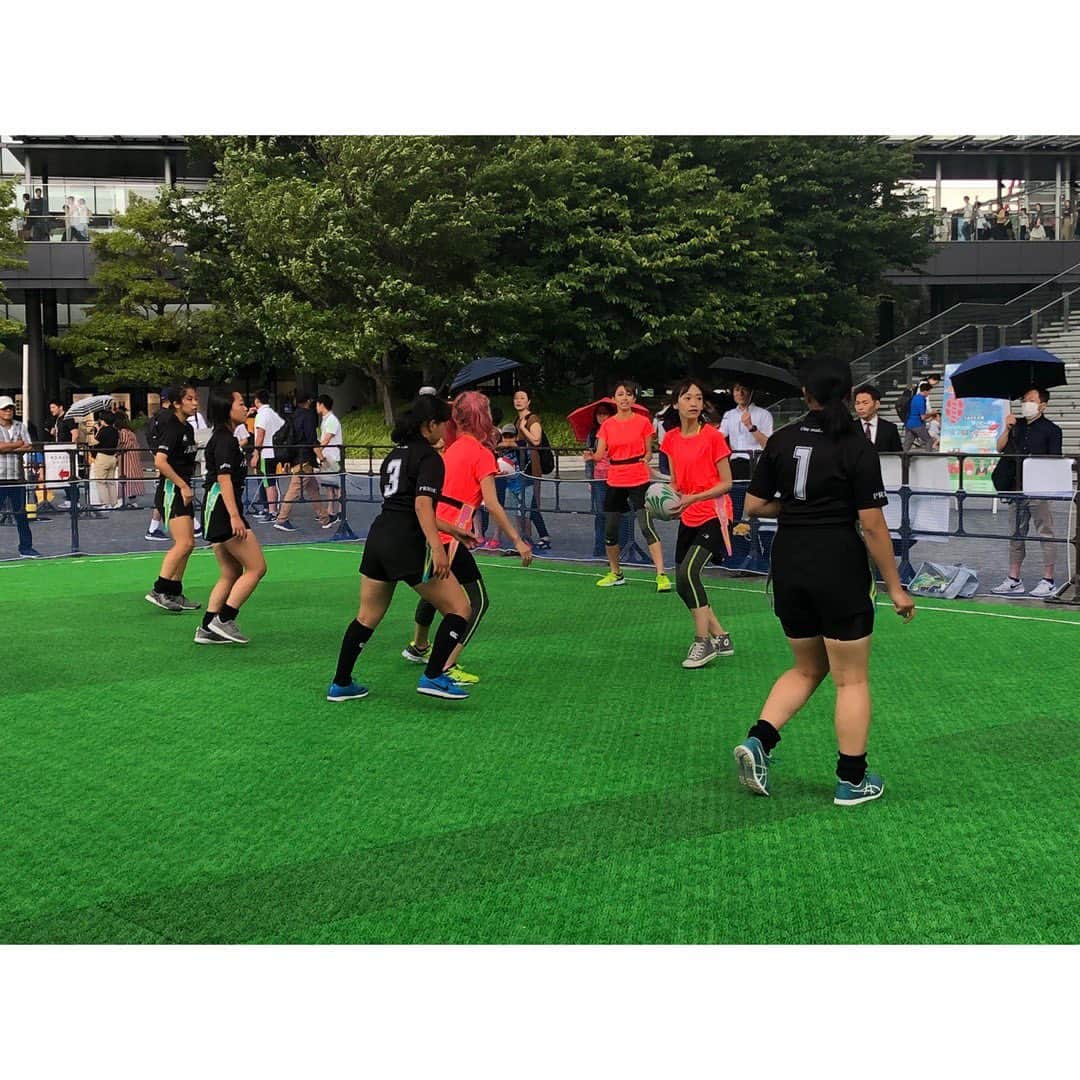 竹田愛さんのインスタグラム写真 - (竹田愛Instagram)「うめきたラグビーフェスタ🏈  プロチームや中学生選抜の方々はスピード感がすごくて本当にカッコよかった😍 試合もできてとても勉強になったし楽しかったです！！ 足を運んでくださった方々、関係者の皆様、ありがとうございました✨  #大阪 #うめきた広場 #うめきたラグビーフェスタ #fivesタグラグビー  #fivestrygirls #bodymaker  #スポーツ女子 #運動苦手女子」6月16日 20時42分 - megchun63