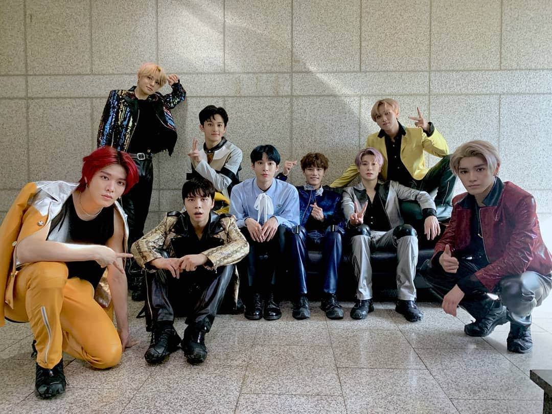 NCT 127さんのインスタグラム写真 - (NCT 127Instagram)「#인기가요💚  #NCT127 〖 #SUPERHUMAN 〗 #WE_ARE_SUPERHUMAN #NCT127_SUPERHUMAN」6月16日 20時53分 - nct127