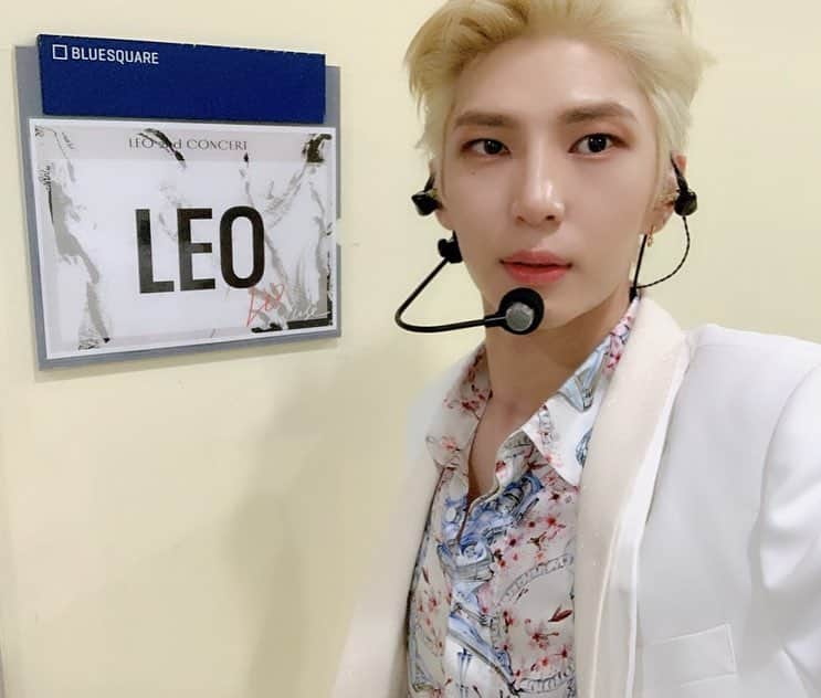 VIXXさんのインスタグラム写真 - (VIXXInstagram)「. [20190616] LEO 2nd CONCERT ‘MUSE’ 막콘 뮤즈콘 벌써 끝이냐구.. 믿을 수 없다구우😭😭 서로의 뮤즈로 함께한 시간 이제 음악방송에서 만나요 별빛 고마워요🙏🏻 #서로의_뮤즈로_늘_오래가자🌟 . #빅스 #VIXX #레오 #LEO #정택운 #LEO_2nd_CONCERT #MUSE」6月16日 21時44分 - vixx_stargram