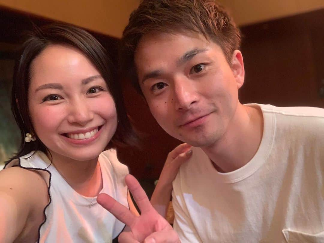 寺田有希さんのインスタグラム写真 - (寺田有希Instagram)「舞台 #推定恋愛 千秋楽終わりましたあああ！！！！ ・ ・ 4度目の出演。 いろんな想いを抱えながらも、とにかくお客様に楽しんでもらえる作品を…！と、挑んだ結果……… ・ ・ 千秋楽の終演後。 お客様がキラキラ輝いているように見えました。何か温かなものを持って帰って頂けたのなら本望です ・ ・ 素敵なメンバーだったなあ… 1人1人との写真を載せてみた(*´꒳`*) 本当に、本当に素敵で、仲間に入れて幸せでした ・ ・ プロデューサーの千代さん(@shota_chiyo )とだけ写真を撮り忘れたのは、内緒ね🤫笑笑 ・ ・ ご来場ありがとうございました！ とりあえず打ち上がってきます！！ ・ ・ #舞台 #千秋楽 #ご来場ありがとうございました #寺田有希 #teradayuki」6月16日 22時02分 - terada_yuki