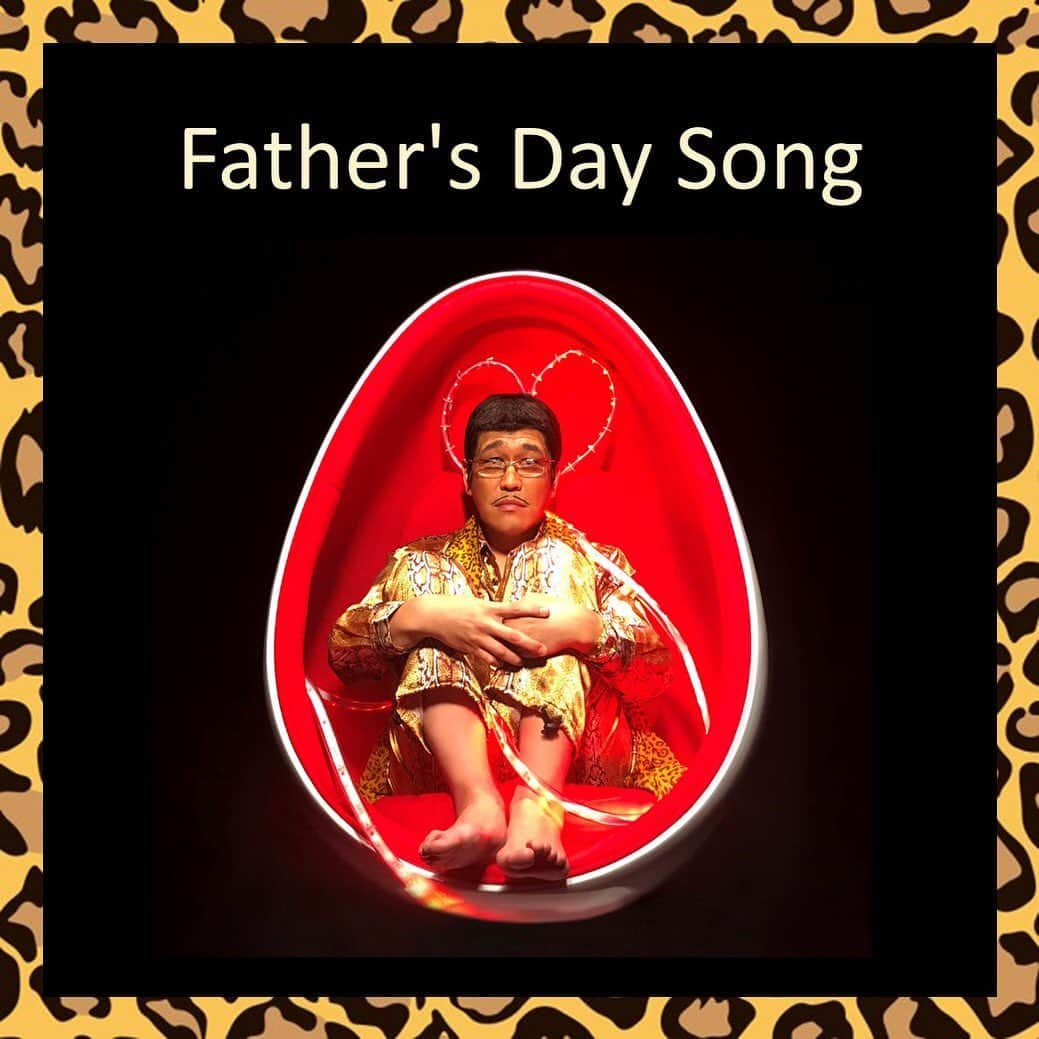 ピコ太郎のインスタグラム：「★Father's Day Song  Today is Father's Day. How are you spending your time?  If you like this song, please give this song with your thank to your father who always works hard. ★PPAPA (Perfect PAPA)  https://www.youtube.com/watch?v=Wv8fuw-0At8  This song is from the baby inside his/her mother to the father. And it makes you a little laugh, and your heart warm.  I have heard about the plan of this song from producer KosakaDaimaou for a long time,  And timely, today is Father's Day and tomorrow is Mr. Kosaka's child's birthday.  As a PIKOTARO's staff, I am very honer to sending this wonderful song to you at such a wonderful time today.  I will enjoy the song with my daughter while have a meal with my family,  Have a nice Sunday.  From PIKOTARO's Manager  #HappyFathersDay #PIKOTARO #PPAPA #notPPAP #father #papa #dad #vater #pére #padre #pater #πατέρ #отец #vader #爸爸 #baba #tėvas #אָב #அப்பர் #tėvas #tată #far #ayah #tatínek  #faðir #ojciec #athair #tėvas #پدر  #παππας #PPAP」