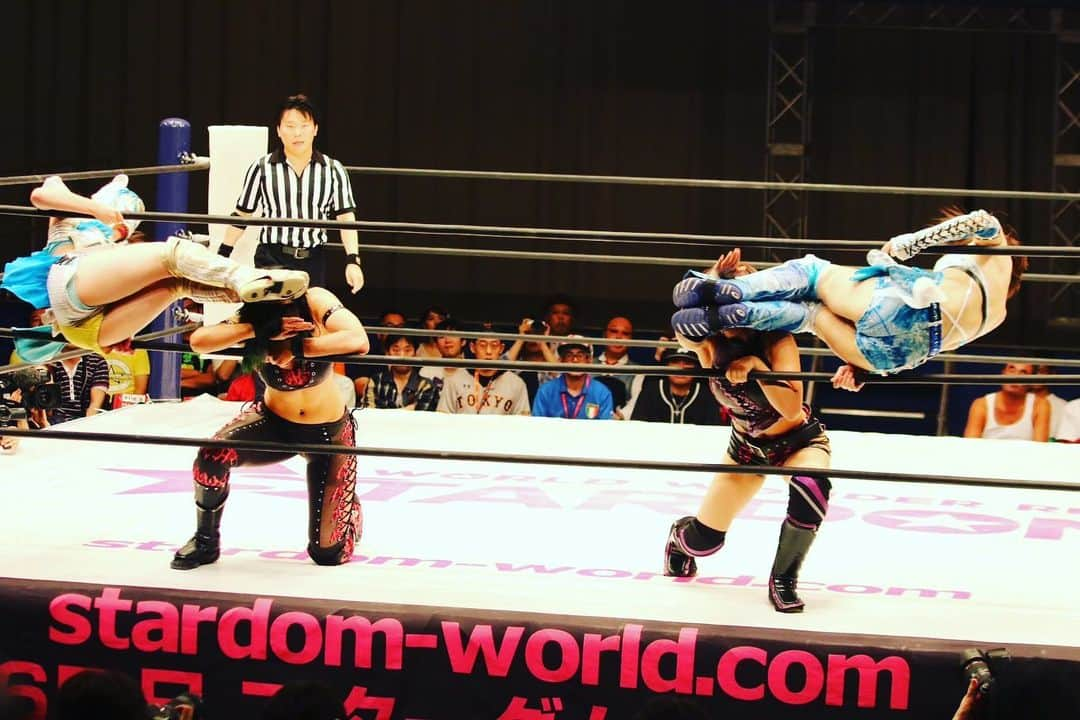 スターライト・キッドさんのインスタグラム写真 - (スターライト・キッドInstagram)「2019.6.16 in Kourakuen vs Bea&AZM Team Mayu Iwatani  まゆさんと約3年ぶりのタッグ！ お揃いのマスクを作っていただき、連携はタイミングバッチリで決まりました✨ ぜひまた組みたいです☺️ #スターダム #スターライトキッド #お揃い」6月16日 22時16分 - stardom_starlightkid