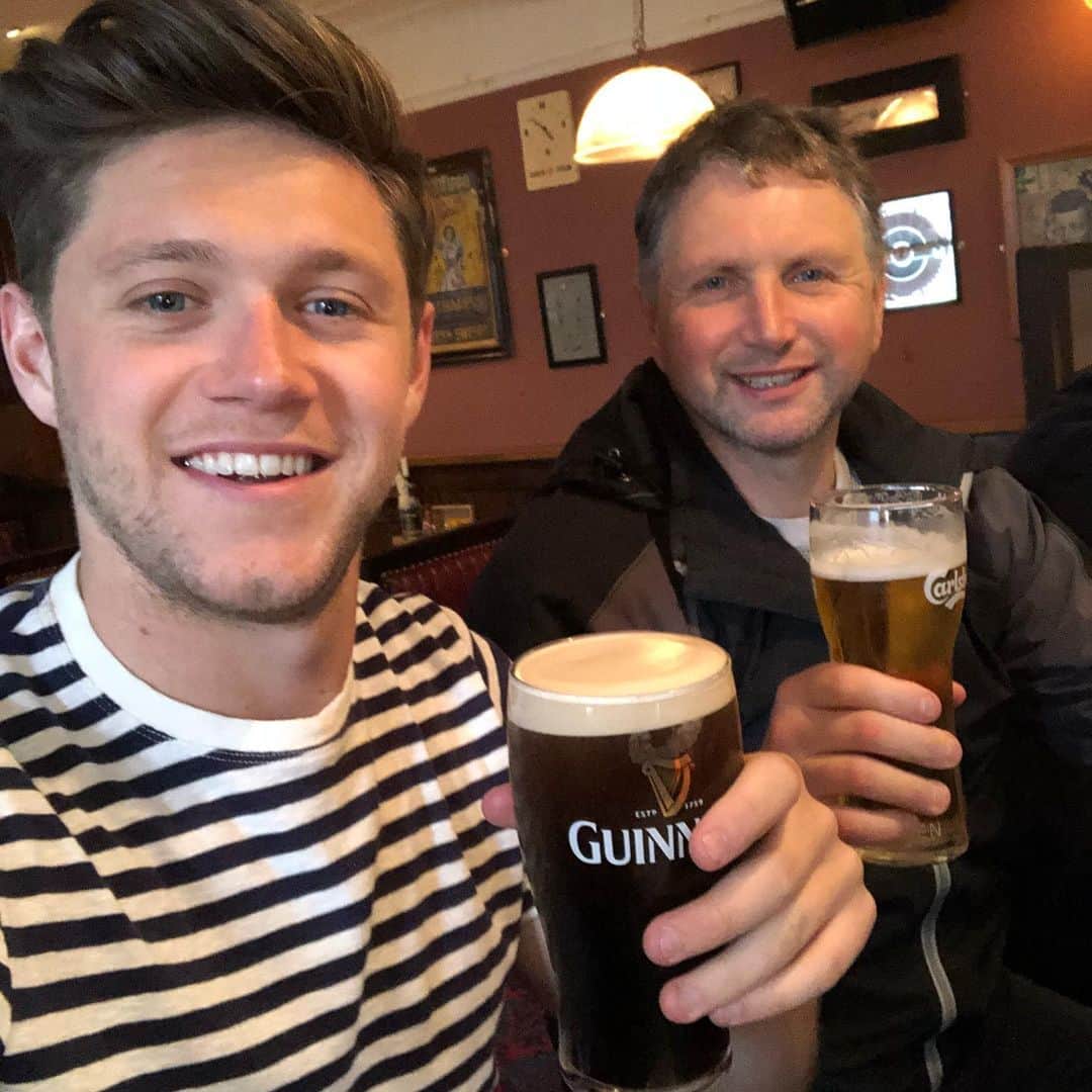ナイル・ホーランのインスタグラム：「Go on Bob! Happy Father’s Day」
