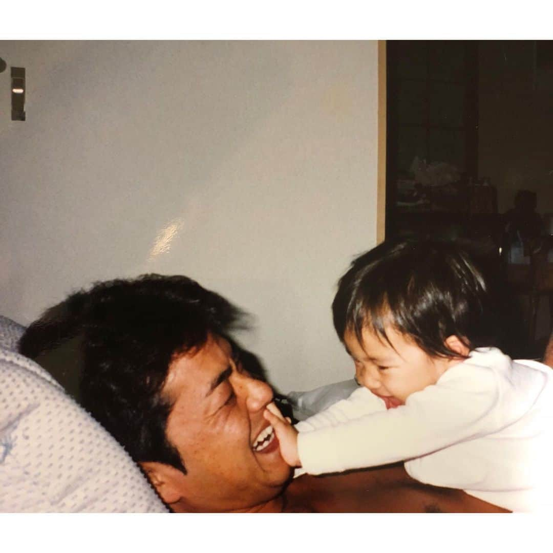 中嶋桃花さんのインスタグラム写真 - (中嶋桃花Instagram)「Father's Day❤︎❤︎❤︎ . 大好きな大好きな父です👨🏻❤️ . 母に怒られてる時もいつも味方になってくれます🤣 優しくて面白くて心の広い父 . . いつもお仕事頑張ってくれてありがとう😊 . 愛を込めて❤︎ . #父の日 #プレゼント #tシャツ #ポロシャツ」6月16日 23時01分 - momoka_nakajima