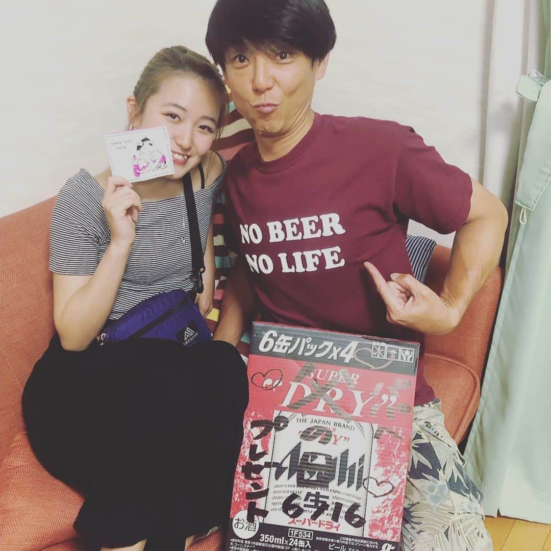 黒川忠文さんのインスタグラム写真 - (黒川忠文Instagram)「父の日。 娘のアッコから、 わかってるね〜😊 大事に飲みます❗️ 痔にならない程度に😆ww  #父の日  #ビールがうまい  #痔核  #nobeernolife」6月16日 23時45分 - kurokawatadafumi