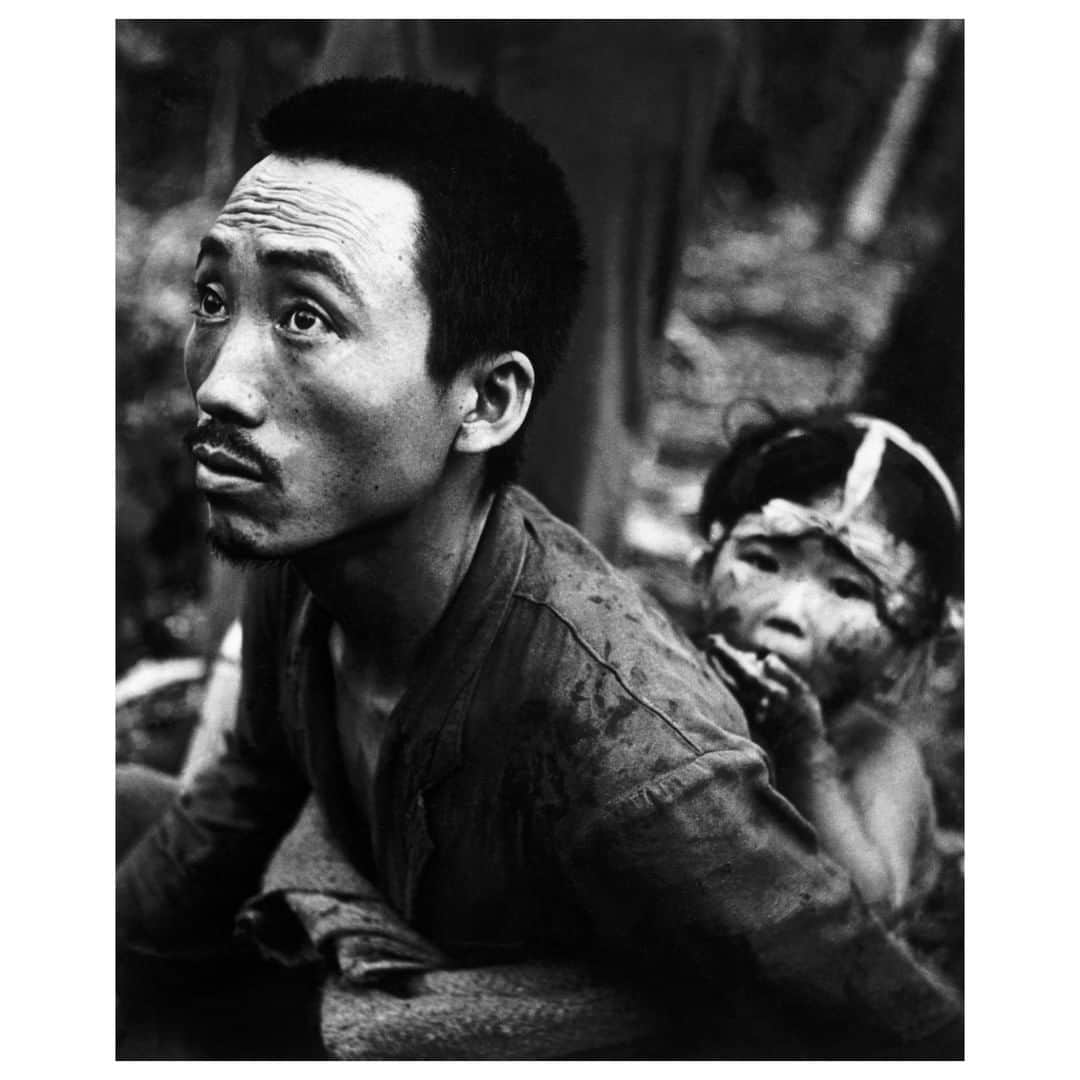 Magnum Photosさんのインスタグラム写真 - (Magnum PhotosInstagram)「Renowned for his humanism, W. Eugene Smith's images from the Battle of Saipan during World War II capture moments of kindness and compassion in equal measure to the dirt and horror of both mechanized modern war and the hand-to-hand struggle for the islands’ rugged slopes. . 75 years on, we look back at Smith's documentation of the campaign. Link in bio. . PHOTO: World War II. The Pacific Campaign. June 1944. Battle of Saipan Island. A Japanese father and child captured by the US Marines in the mountains. . W. Eugene Smith © 1965, 2017 The Heirs of #WEugeneSmith/#MagnumPhotos . #WorldWarII #WWII」6月17日 0時00分 - magnumphotos