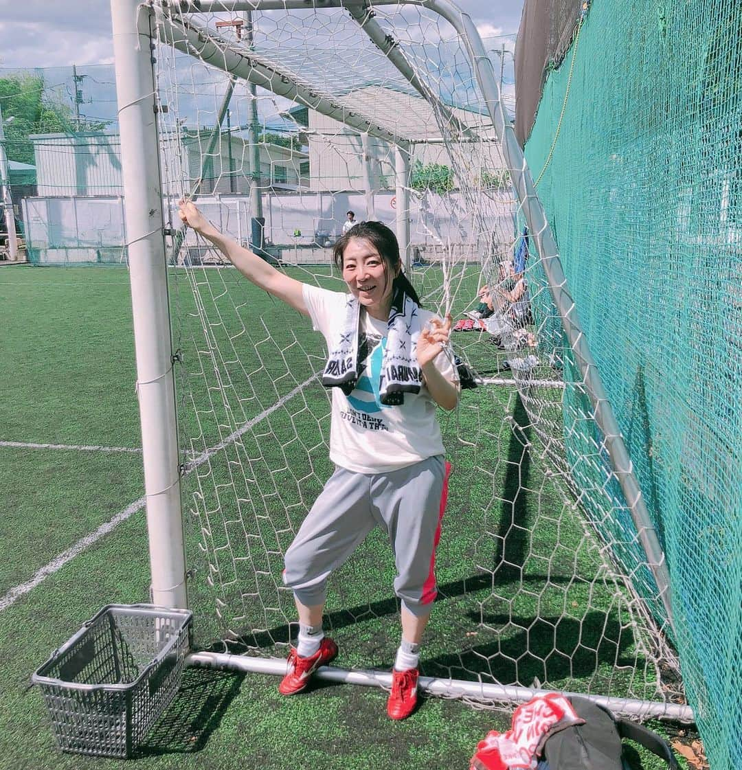 江藤あやさんのインスタグラム写真 - (江藤あやInstagram)「今日はフットサル⚽️ 運動は運が動くってことで、スポーツすることにしました‼️ ・ #フットサル #cafebarloco  #知多市ふるさと観光大使 #女優 #actress」6月17日 0時07分 - ayayakko19