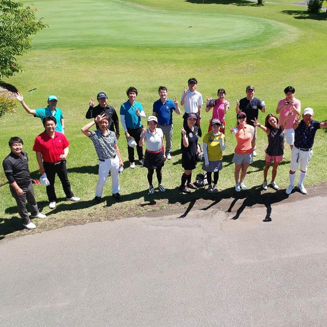 堀井亜生さんのインスタグラム写真 - (堀井亜生Instagram)「今日は事務所主催のゴルフコンペでした⛳️ 今回のゲストは、ホンマでっか!?で共演してる和田先生！  和田先生はゴルフうまいんです。  女子4人でラウンドして、楽しかったです。  梅雨時とは思えない快晴でした☀️ #ゴルフ女子  #フラクタル法律事務所 #ゴルフコンペ」6月17日 0時22分 - aoi_horii