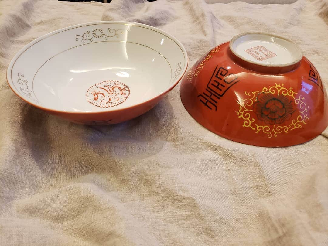 夏菜さんのインスタグラム写真 - (夏菜Instagram)「大江戸骨董市の戦利品。 ラーメンの器500yen。×2 煮物入れるような器500yen。 ハサミ700yen。 ハサミにつけたフリンジ200yen。 計2400yen。 いい買い物した🤤❤️」6月17日 0時28分 - natsuna_official