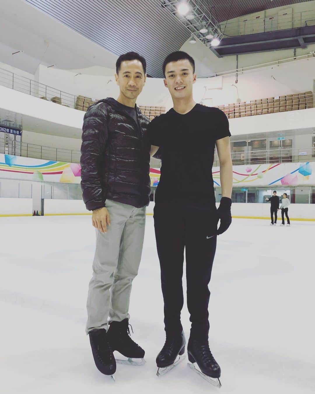 のインスタグラム：「New season, New start. Great work with David LIU for new short program💪🏻💪🏻 #chinesetaipei」