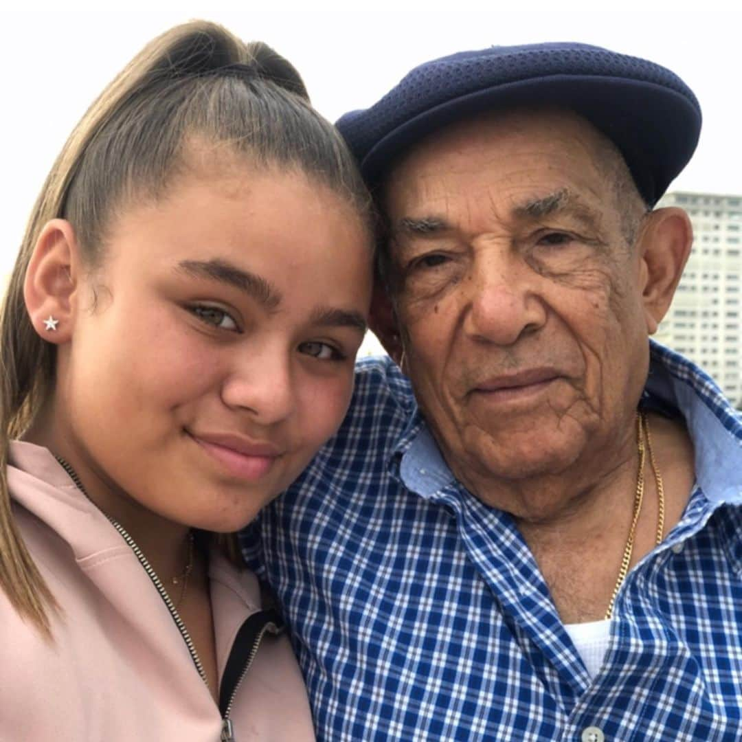 ファット・ジョーさんのインスタグラム写真 - (ファット・ジョーInstagram)「God bless my pops. we bump heads a lot, but he’s the real MVP 🙏🏽 te amo papi y que viva Cuba 🇨🇺 Happy Father’s Day dad ❤️」6月17日 0時53分 - fatjoe