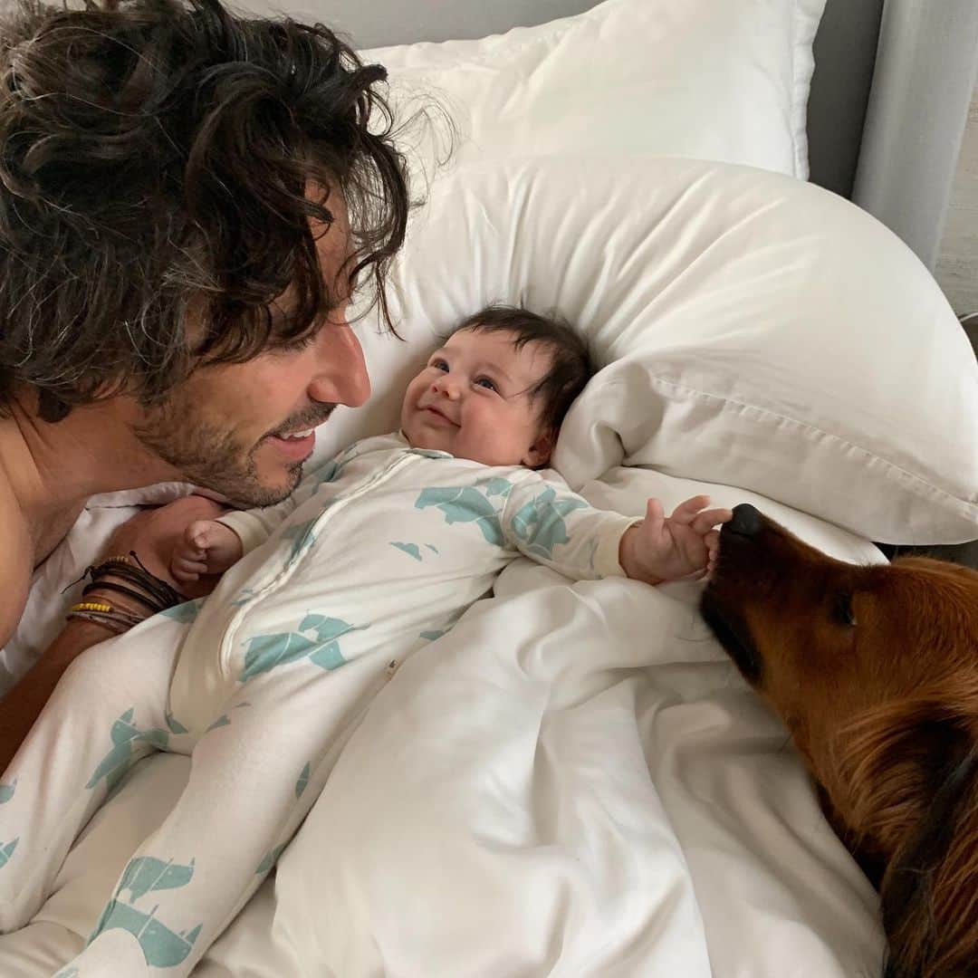 クレア・ホルトのインスタグラム：「My husband. James’ Daddy. You were born for this. Nothing makes me happier than celebrating your first Father’s Day. Thank you for always being on diaper duty, for rushing home every day for bath time, for feeding me when I feed him, for trying so hard to stay awake with me at night, for knowing exactly how to soothe James’ tears (and for wiping away all of mine). Thank you, most of all, for being the best team mate I could ever ask for. There’s no one else in the world I would want to do this with. I love you with all my heart 💕」