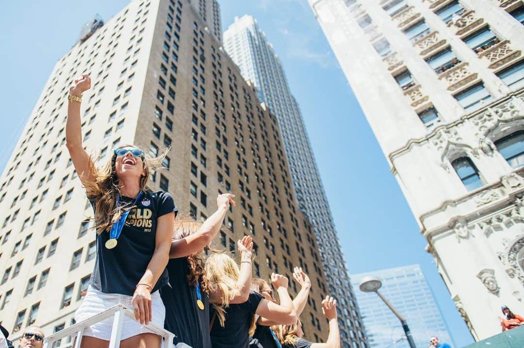 ニューヨーク・シティFCさんのインスタグラム写真 - (ニューヨーク・シティFCInstagram)「Let’s get it today @uswnt 🇺🇸🗽 #FIFAWWC」6月17日 1時18分 - nycfc