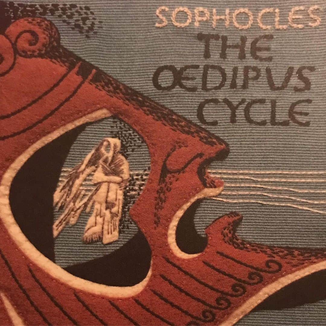 のインスタグラム：「Father’s day 🖤 #oedipus #whenOLTwasOLT」