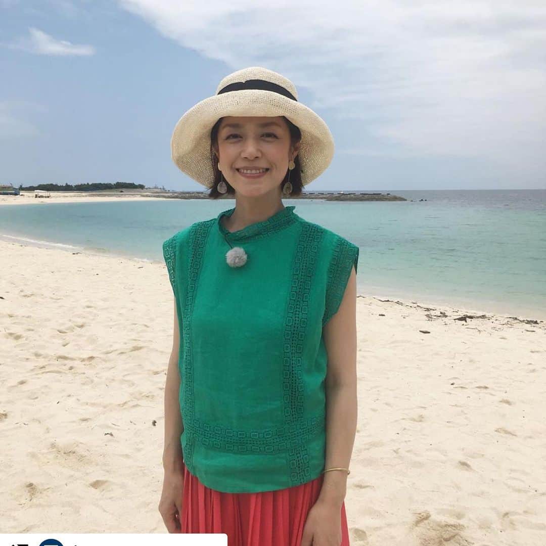 加藤紀子のインスタグラム：「今夜8時より放送 TBS「ナイナイのお見合い大作戦 自衛隊の花嫁SP」 今回は事前、直前、本番二日間と全て大好きなHARRISさんのお洋服を着させて頂きました！ 参加者皆様の恋の行方とともにそちらもぜひチェックして見てくださいっ😊 （そして今日も全身HARRISさんを着て収録へ〜👗） #Repost @kaneman_press with @get_repost ・・・ 加藤紀子さんご出演 TBS「ナイナイお見合い大作戦」 6/17(月)20時〜OA  加藤紀子さんが、 とってもとっても素敵に可愛く着てくだっているのは、 Harriss 大人気のリネンシャツとプリーツスカートとHARRISS GRACEにオールインワンです！  是非ご覧くださいませ。」