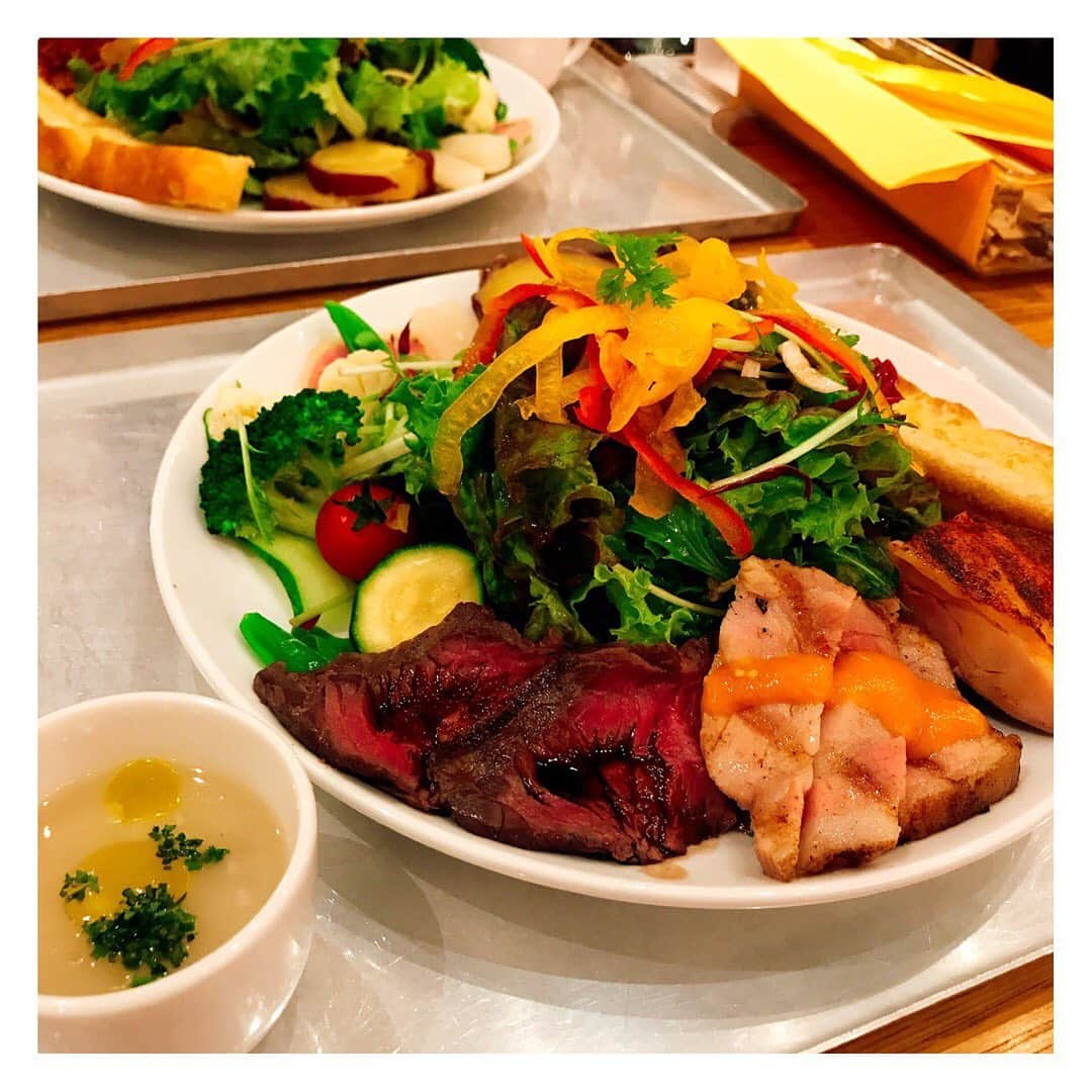 happymail_デート部のグルメインスタ