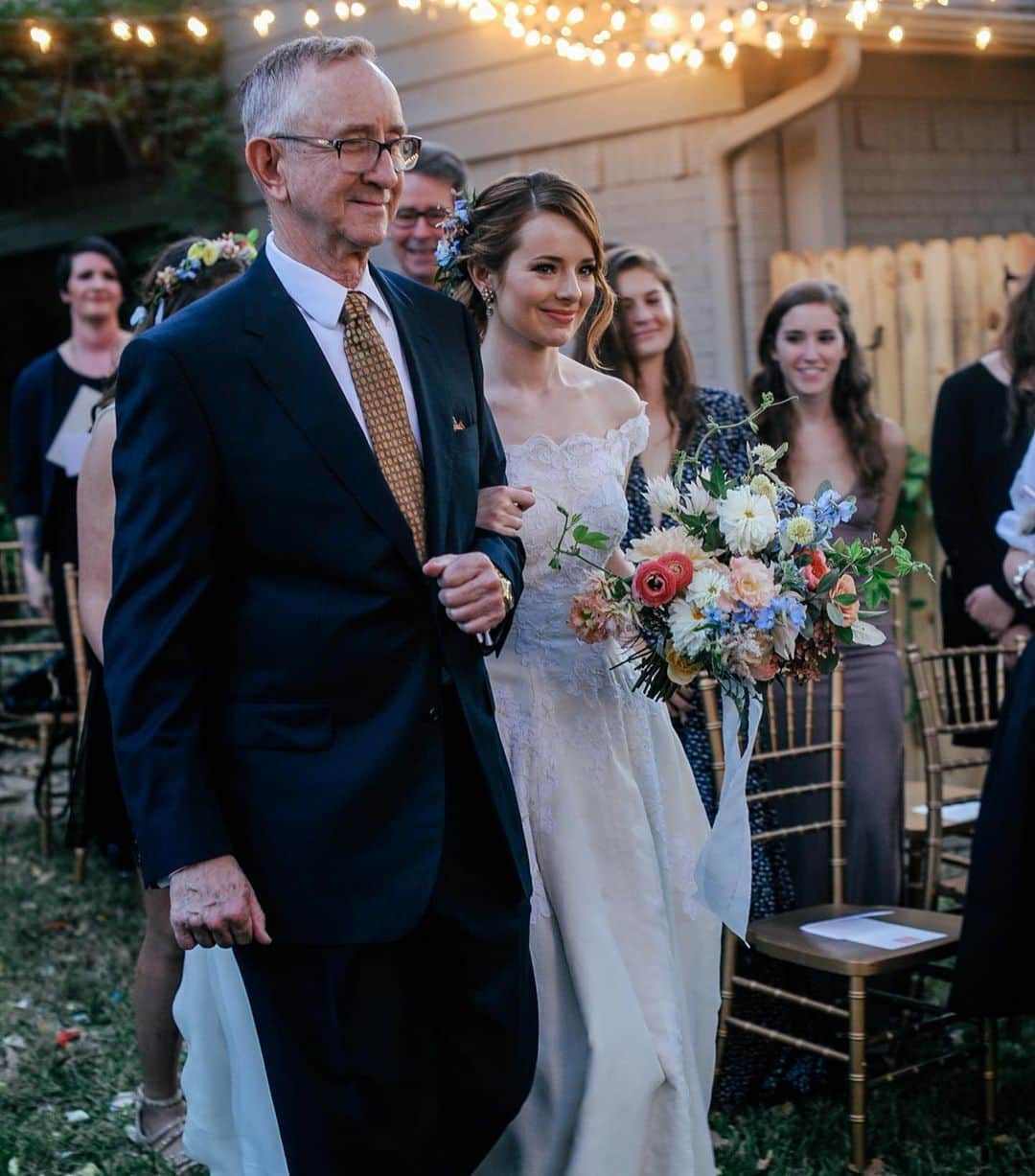 ジェーン・アルドリッジのインスタグラム：「Happy father’s day to my wonderful dad, who has the biggest heart and an ability to make a lifelong friend out of anyone who crosses his path. We love you so much, wish I was home to make you key lime pie today!」