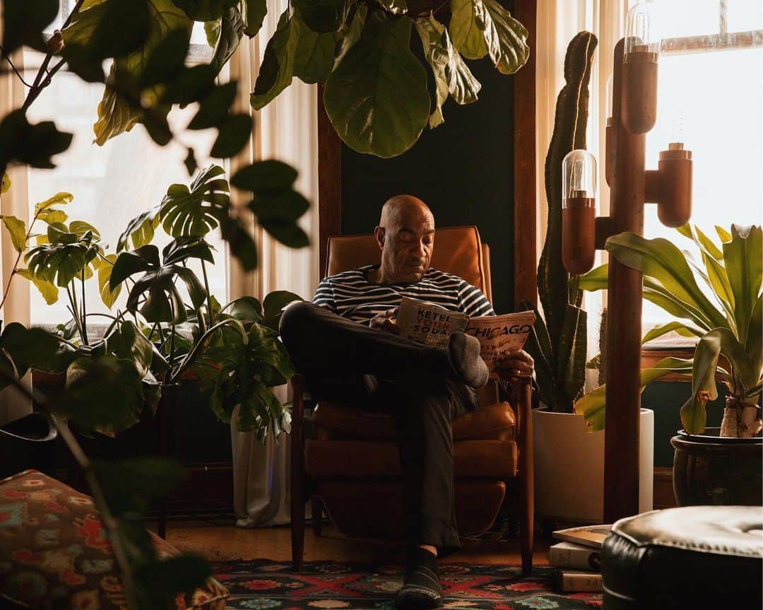 Paul Octaviousのインスタグラム：「To my dad Paul, I’m glad you’re my dad. It’s been such an amazing joy seeing you move from our small town in New England to my city of Chicago and thrive. I see you loving life and bringing happiness to all you meet. Thank for taking care of my plants with mom when I leave town. xo -Junebug」