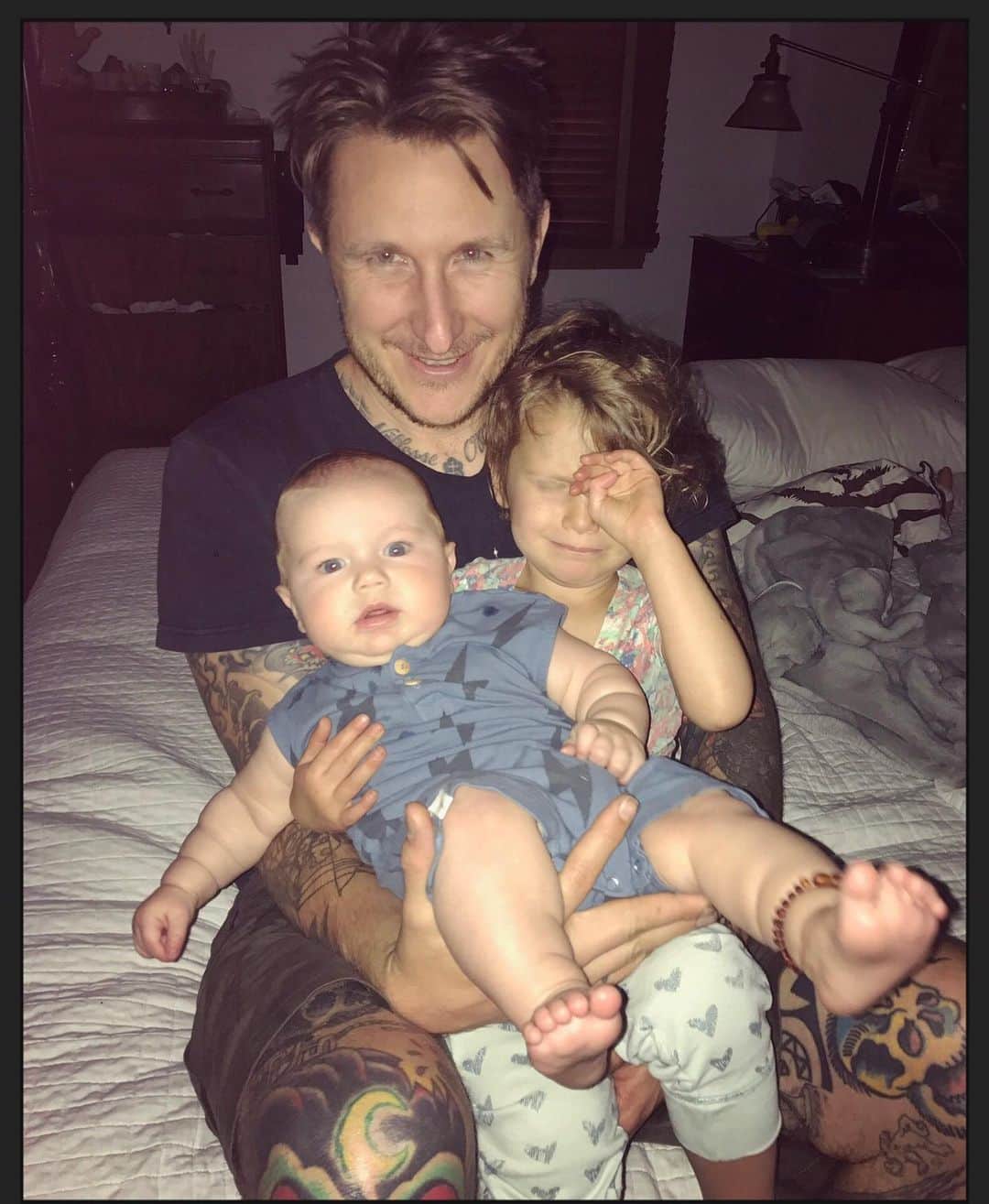 レイク・ベルのインスタグラム：「Grateful for this man, every waking day. ❤️ My heart. @scottcampbell Happy Fathers Day, Love.」