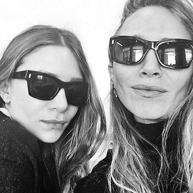 E! Onlineさんのインスタグラム写真 - (E! OnlineInstagram)「From not actually being identical to being the youngest self-made millionaires to considering asking their school to change the date of prom so they could host SNL, there are a lot of things you may not know about the Olsen twins...Our lips are unsealed at the link in bio. (📷: Sephora)」6月17日 5時45分 - enews