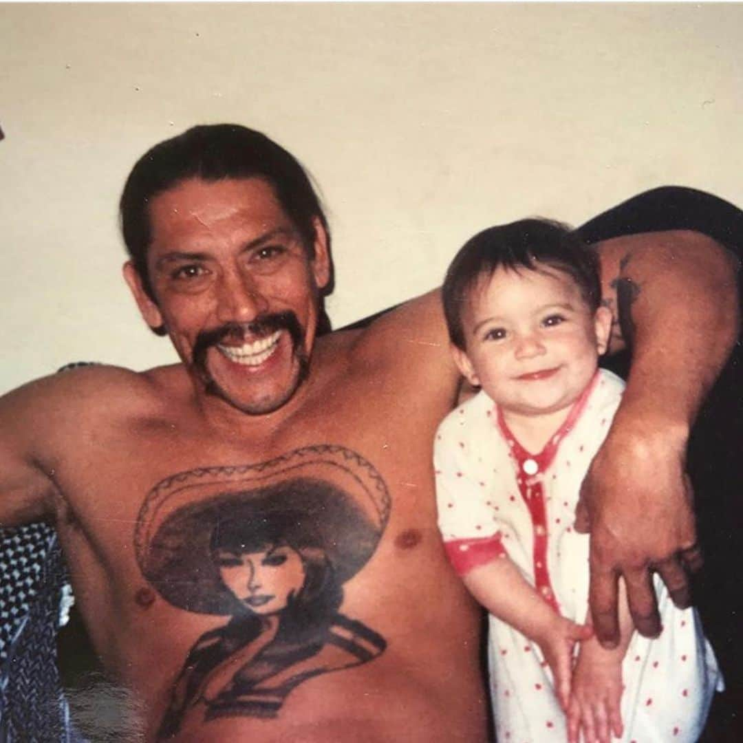 ダニー・トレホさんのインスタグラム写真 - (ダニー・トレホInstagram)「Happy Father’s Day to all the real dad’s out there! The men that put time and energy into raising children! Blood or not! I love you Danny boy, Gilbert, Danielle, Theo, and Sam! . . . #fathersday #family」6月17日 6時32分 - officialdannytrejo