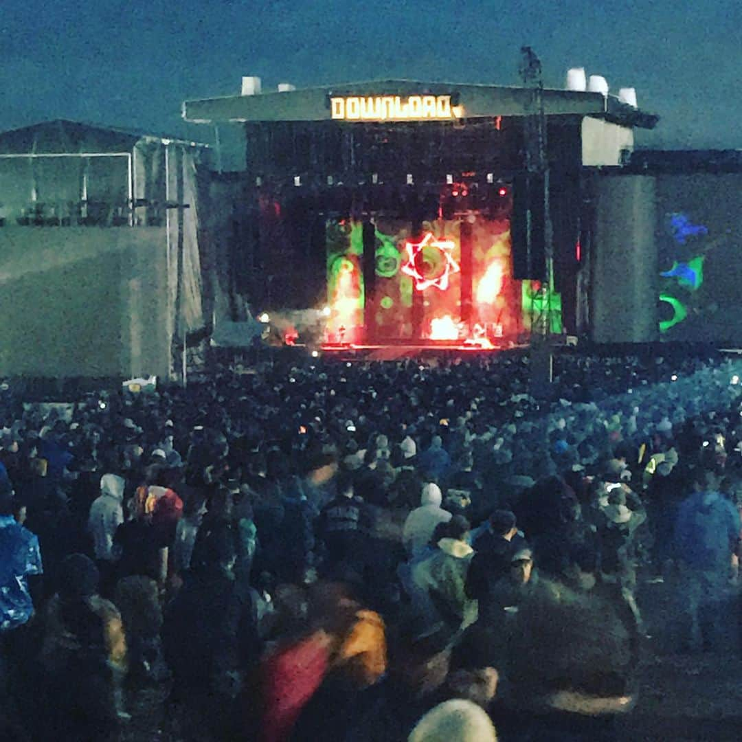 METAL HAMMERさんのインスタグラム写真 - (METAL HAMMERInstagram)「So Tool are back!  @downloadfest」6月17日 6時34分 - metalhammeruk