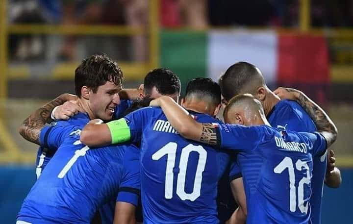 サッカーイタリア代表さんのインスタグラム写真 - (サッカーイタリア代表Instagram)「#U21EURO🇪🇺 Esordio da sogno per gli #Azzurrini. Spagna ko 3⃣-1⃣ . A Bologna i ragazzi di Di Biagio battono in rimonta i vice-campioni d’Europa. Decisiva la doppietta di Chiesa e il rigore di Pellegrini. 🗣️ Di Biagio: “Ho visto una reazione incredibile” . . #VivoAzzurro 🇮🇹#ItaliaSpagna🇪🇸」6月17日 6時43分 - azzurri