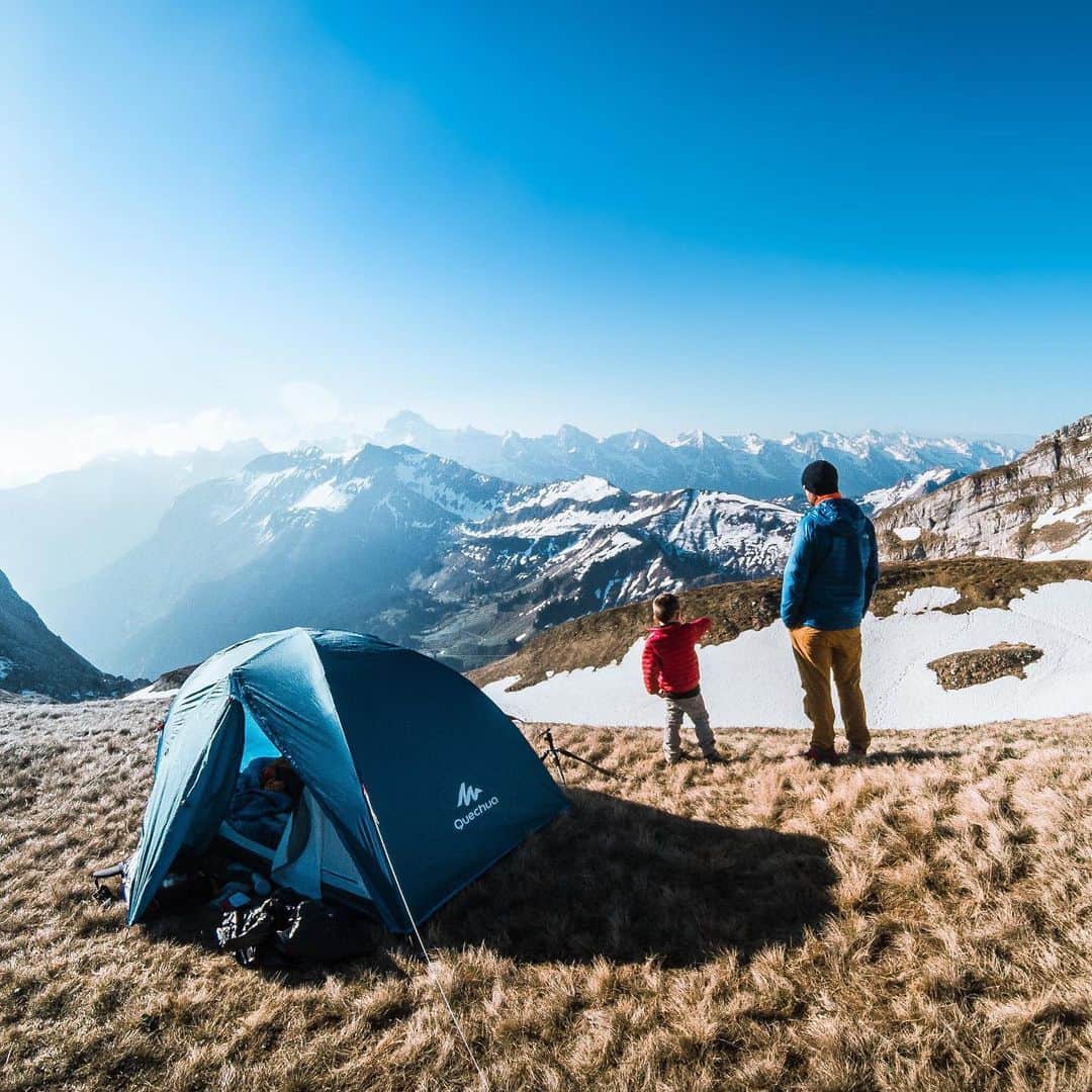goproさんのインスタグラム写真 - (goproInstagram)「Photo of the Day: Start them young. ⛺️ #GoProFamily member @marcruffini took his 4-year-old son Ennio up his first mountain to sleep at 7000ft + introduce him to the beauty of nature. • • • @GoProIT #GoProIT #GoProTravel #GoPro #FathersDay #FatherSonAdventure」6月17日 6時45分 - gopro