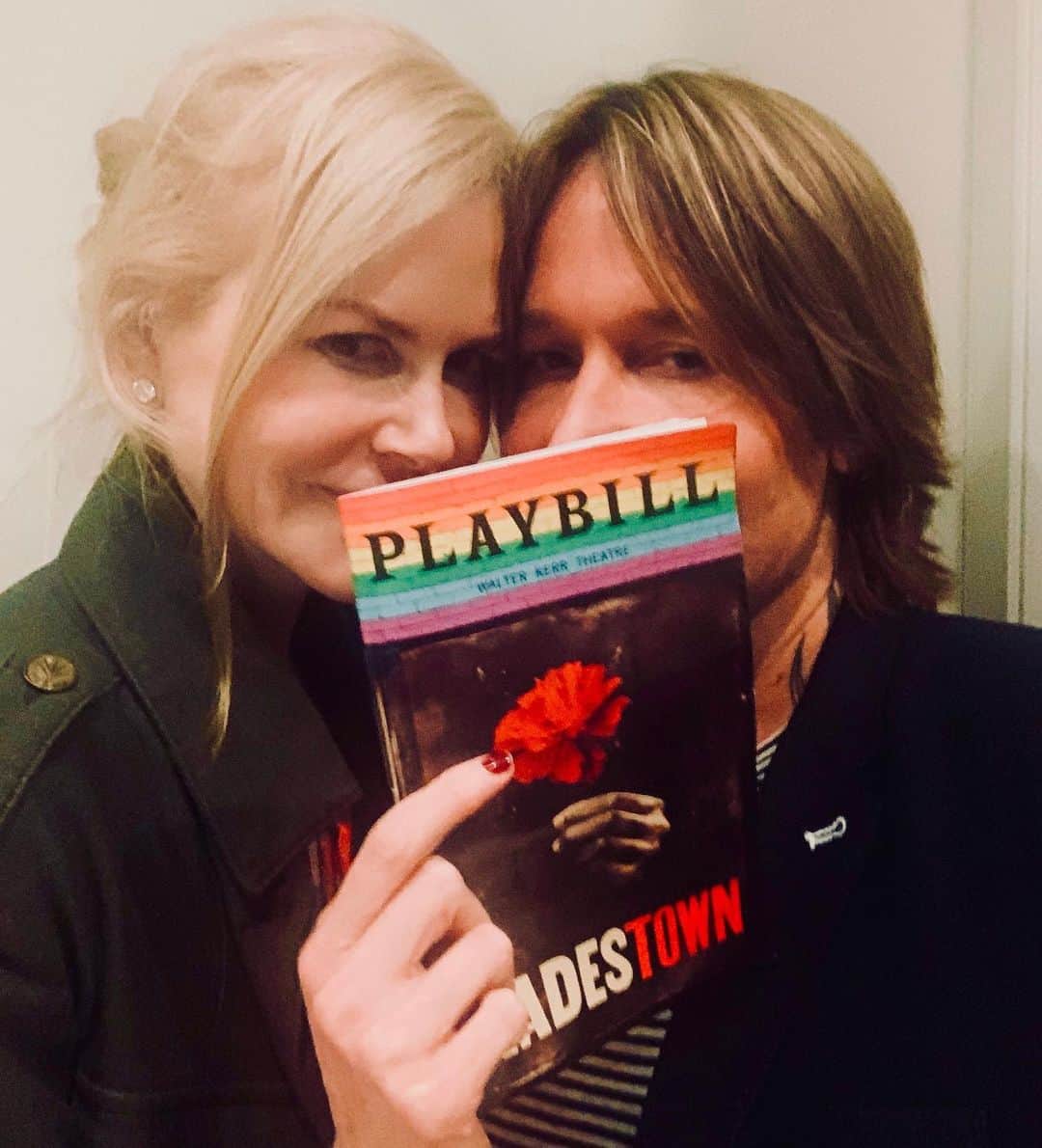 キース・アーバンのインスタグラム：「Just saw HADESTOWN ..... absolutely stunning beyond words- HIGHLY RECOMMEND!!!!!!!! Congrats to the entire cast- we LOOOOOVED IT! - KU」