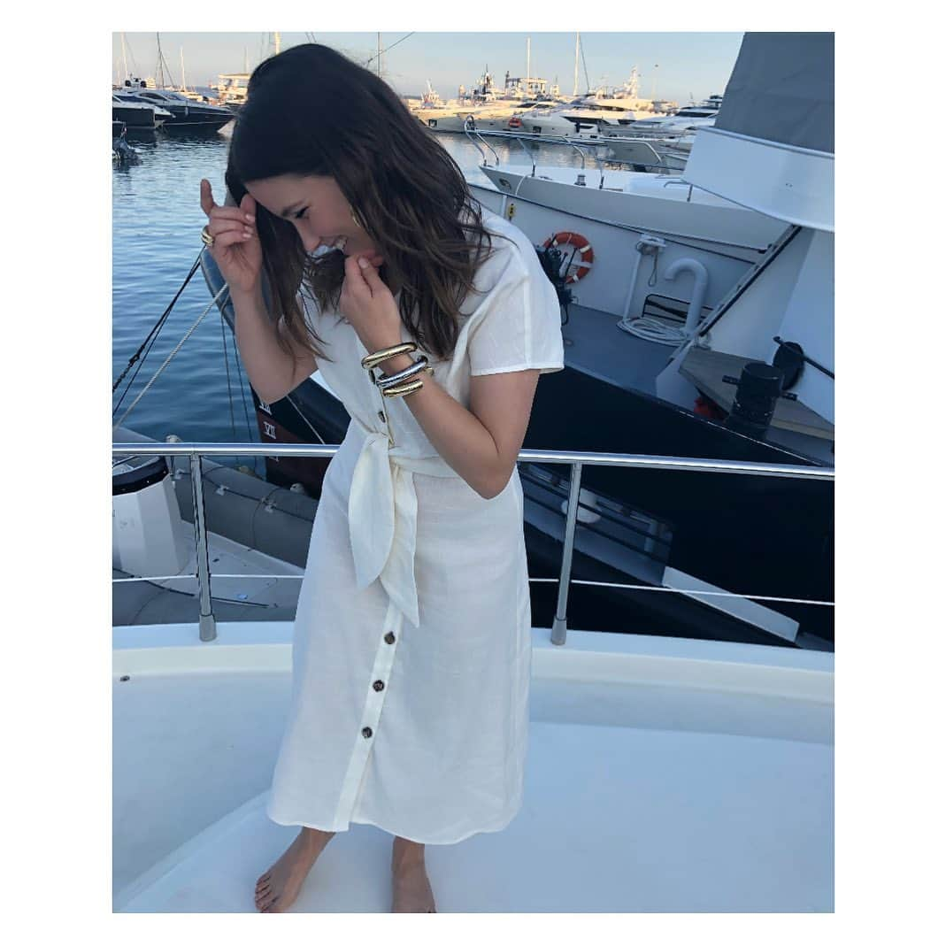 ソフィア・ブッシュさんのインスタグラム写真 - (ソフィア・ブッシュInstagram)「You Cannes take me anywhere ... #KeepThePunsComing #ICannesHelpIt #SomeoneStopMe #CannesStopWontStop」6月17日 9時17分 - sophiabush