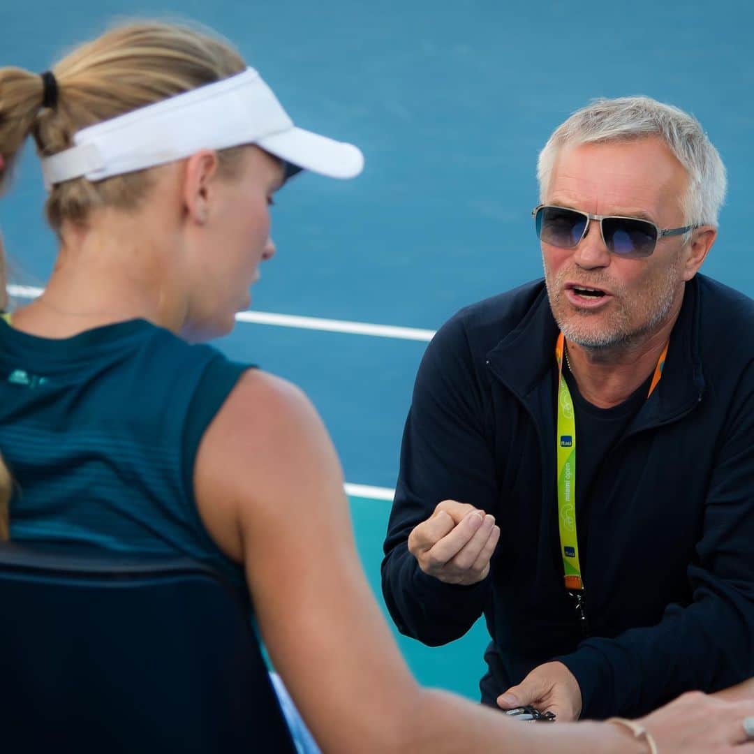 WTA（女子テニス協会）さんのインスタグラム写真 - (WTA（女子テニス協会）Instagram)「Happy Father’s Day to all of the amazing dads out there! 🥰🙏」6月17日 9時17分 - wta