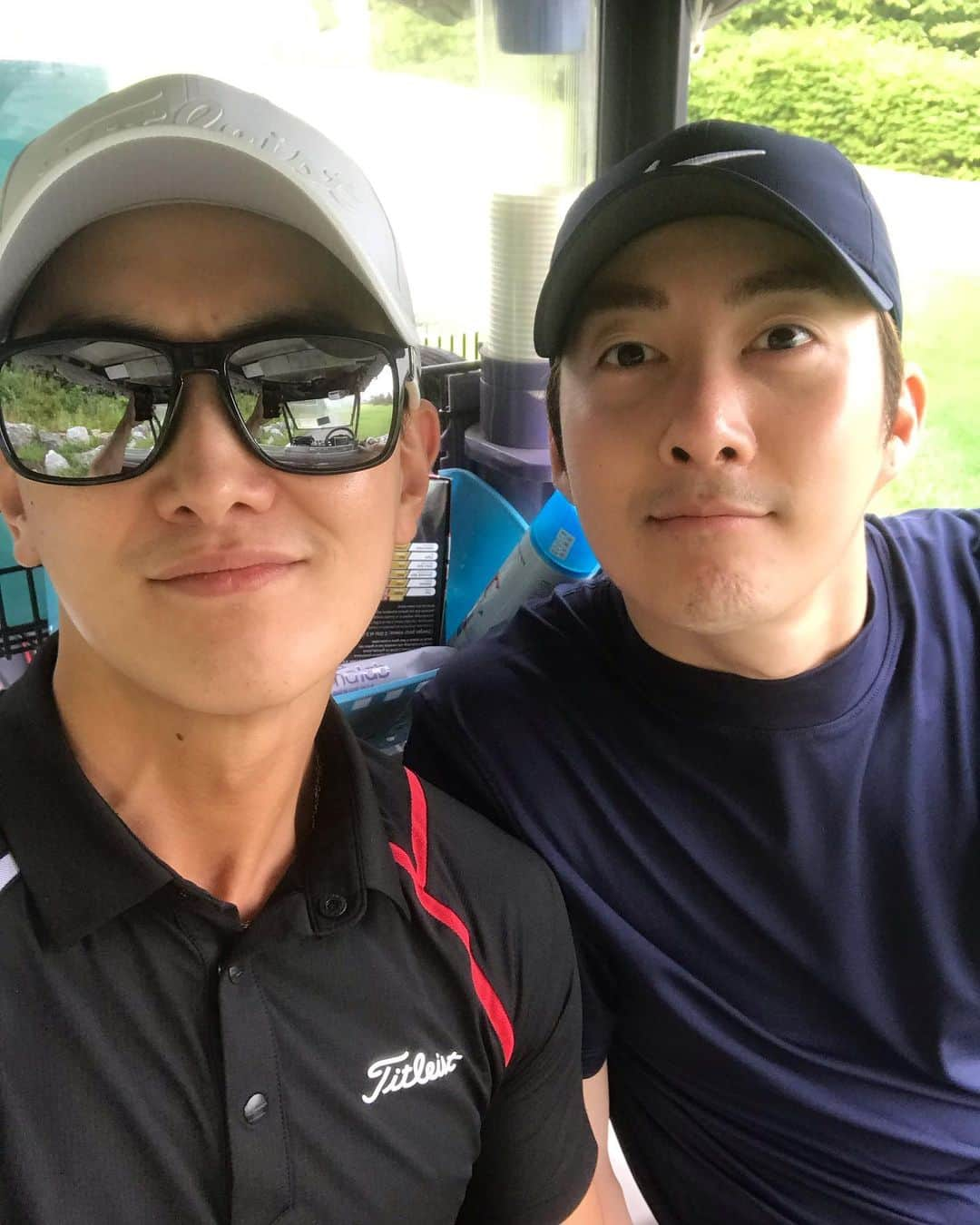 グァンス さんのインスタグラム写真 - (グァンス Instagram)「오랜만에 久しぶりの #Double #K with @hyungjunking  #Golf #titlelist #Nikegolf 담엔준수형 @xiaxiaxia1215 함께해요」6月17日 9時37分 - kwangsamak