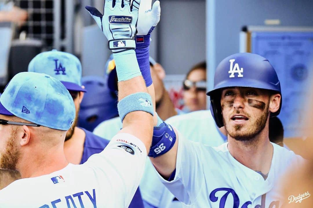 Los Angeles Dodgersさんのインスタグラム写真 - (Los Angeles DodgersInstagram)「Our guy @cody_bellinger? We brag different.」6月17日 10時02分 - dodgers