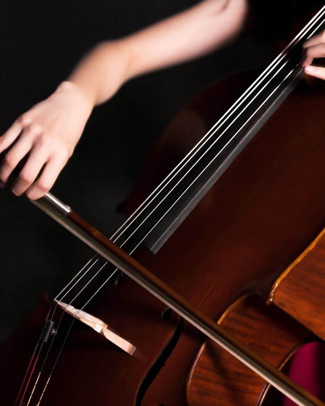 アンディ・チェンさんのインスタグラム写真 - (アンディ・チェンInstagram)「#canon  #85f14  #cello #violoncello #viola #celloplayer #classicalmusic #cellist #taiwan #canontw攝影分享」6月17日 10時19分 - myhiro99
