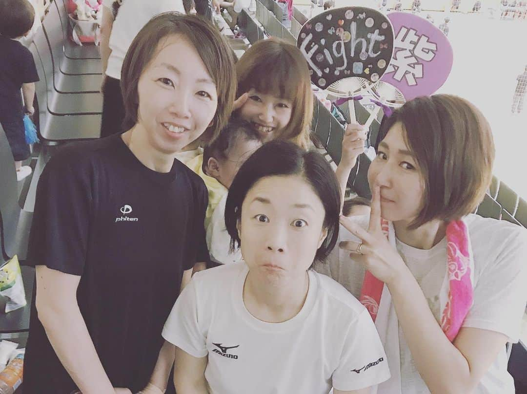 大友愛さんのインスタグラム写真 - (大友愛Instagram)「昨日は #吉沼幼稚園 のバレー大会でしたぁ🏐 紫組🍇 3位👏👏👏 皆んな本当に頑張ったぁ‼️ 楽しい時間でした🤟😚」6月17日 10時21分 - ai_dayooon