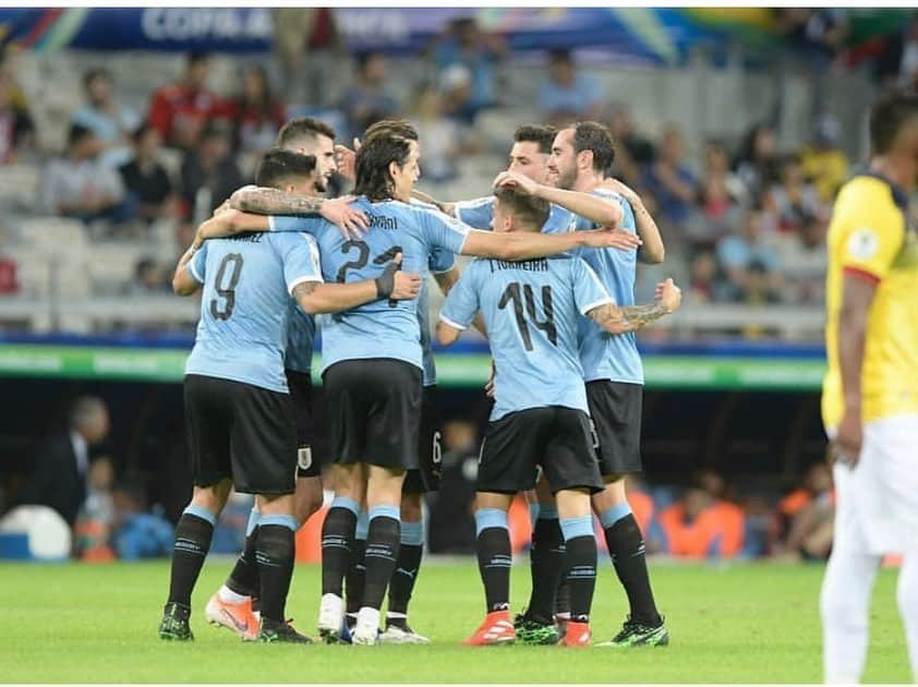 ルーカス・トレイラさんのインスタグラム写真 - (ルーカス・トレイラInstagram)「De muy buena manera iniciamos la Copa America Brasil 2019 . Vamos por mas banda 💪🏻 siempre unidos 🇺🇾 #LT14」6月17日 10時52分 - ltorreira34