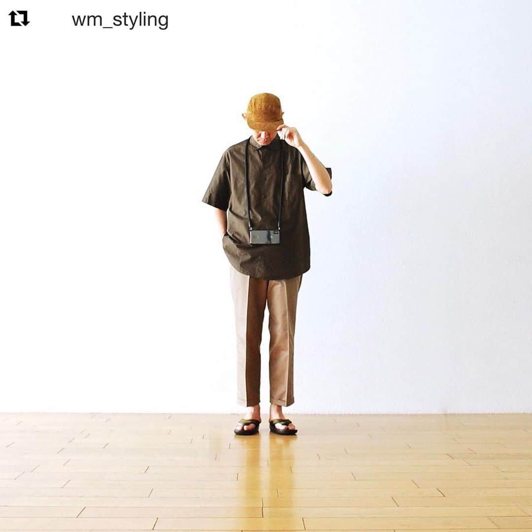 wonder_mountain_irieさんのインスタグラム写真 - (wonder_mountain_irieInstagram)「#Repost @wm_styling with @get_repost ・・・ ［#19SS_WM_styling.］ _ styling.(height 175cm weight 59kg) cap→ #HenderScheme ￥16,200- shirts→ #KAPTAINSUNSHINE ￥28,080- pants→ #itten. ￥27,000- sandal→ #JoJosandal ￥30,240- mobile strap→ #EPM ￥7,344- _ 〈online store / @digital_mountain〉 → http://www.digital-mountain.net _ 【オンラインストア#DigitalMountain へのご注文】 *24時間受付 *15時までのご注文で即日発送 *1万円以上ご購入で送料無料 tel：084-973-8204 _ We can send your order overseas. Accepted payment method is by PayPal or credit card only. (AMEX is not accepted)  Ordering procedure details can be found here. >>http://www.digital-mountain.net/html/page56.html _ 本店：@Wonder_Mountain_irie 系列店：@hacbywondermountain (#japan #hiroshima #日本 #広島 #福山) _」6月17日 20時45分 - wonder_mountain_