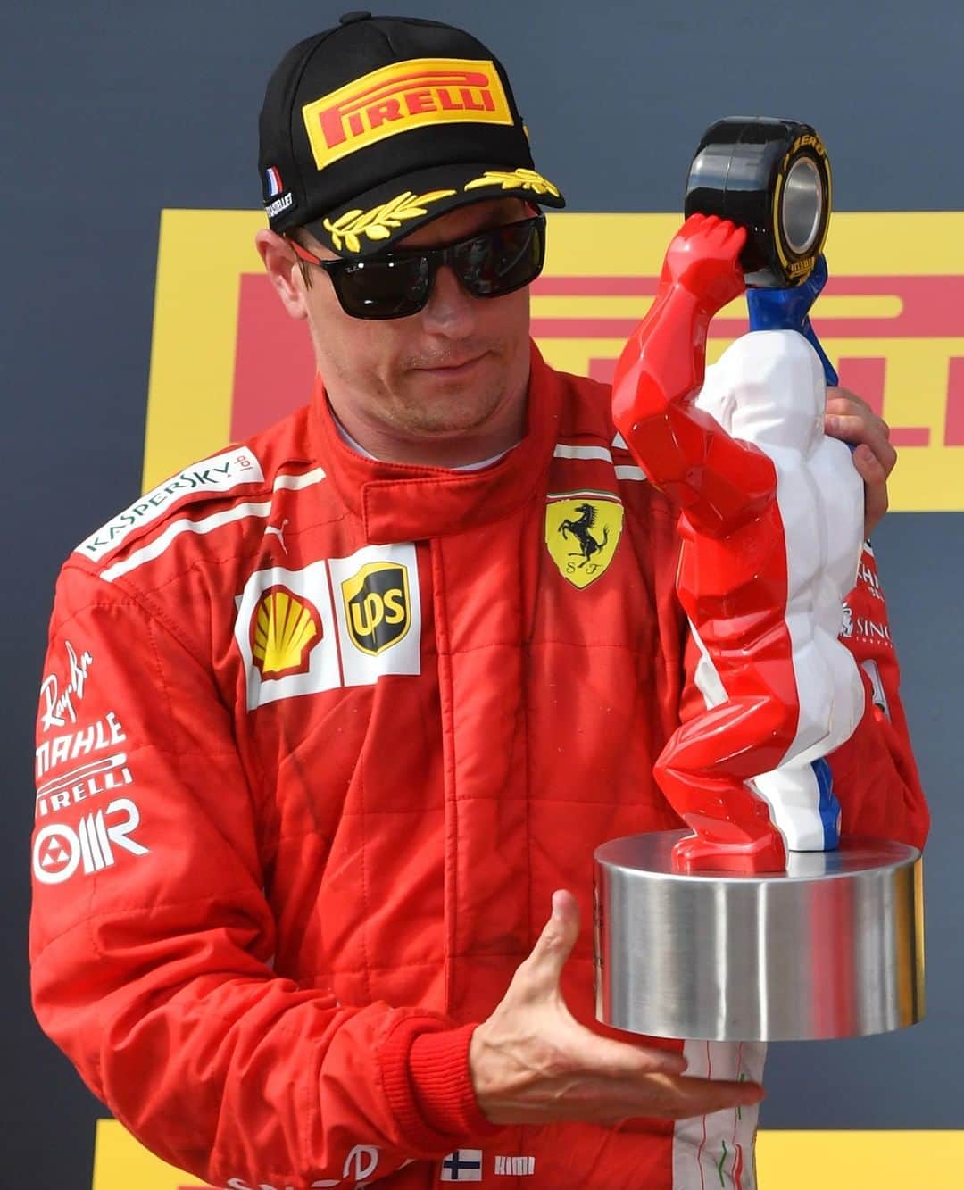 F1さんのインスタグラム写真 - (F1Instagram)「Favourite trophy from 2018, Kimi? 😜🏆 . #F1 #Formula #FrenchGP #KimiRaikkonen @kimimatiasraikkonen @gpfrancef1」6月17日 21時27分 - f1