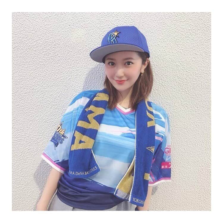 のインスタグラム：「GIRLS UNIFORM 2019 👚☆ #baystars #yokohamagirlsfestival2019 #横浜denaベイスターズ #ガールズフェスティバル2019 #背番号は #スターマン」